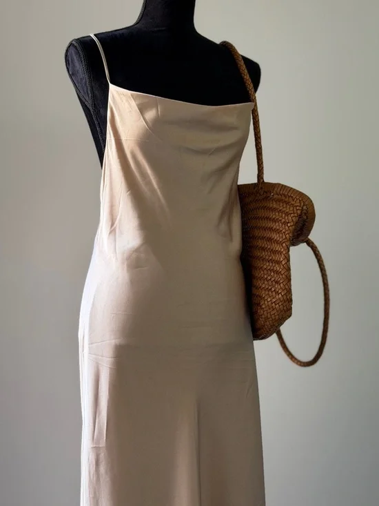 Show Me Your MuMu Woven Straw Tote in Tan - Picture 5 of 11